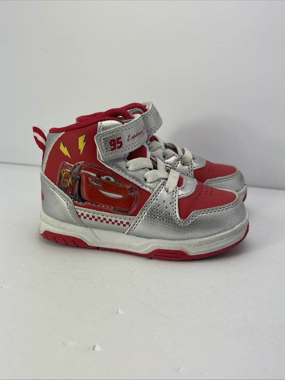 Vintage Disney Cars Lightning McQueen Shoes Kids Size 7 Red Light Up Sneakers